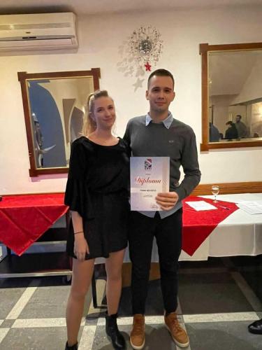 Božićni domjenak 2021 - Mia Maesano Krapinec i Fran Nevistić